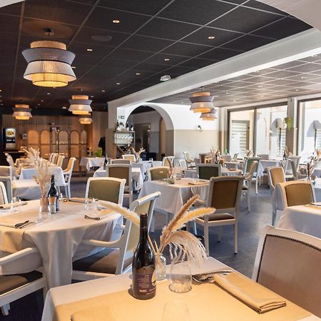 Hotel Restaurant Les 13 Assiettes Le Val-Saint-Pere Экстерьер фото